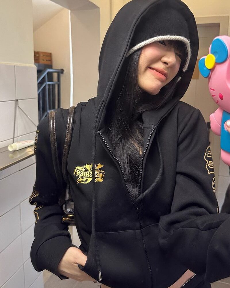 NURO Men's & Women's Casual Loose Fit Cropped Zip Up Hooded Sweatshirt Jacket