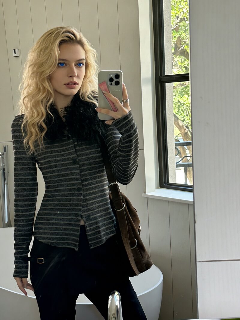 NURO Striped Cardigan with Non-Detachable Fur Collar, Slim Fit Long Sleeve Open Front Sweater, Vintage Faded Streetwear Top