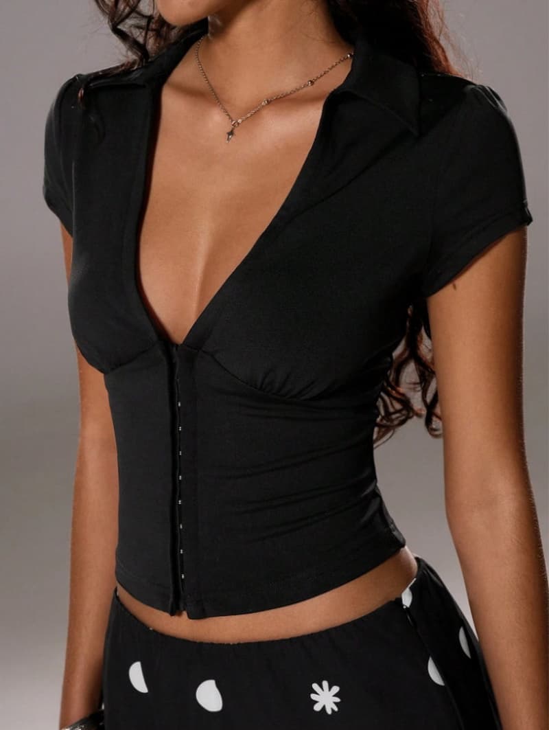 NURO V-Neck Cropped Top Short Sleeve Tie Front Blouse