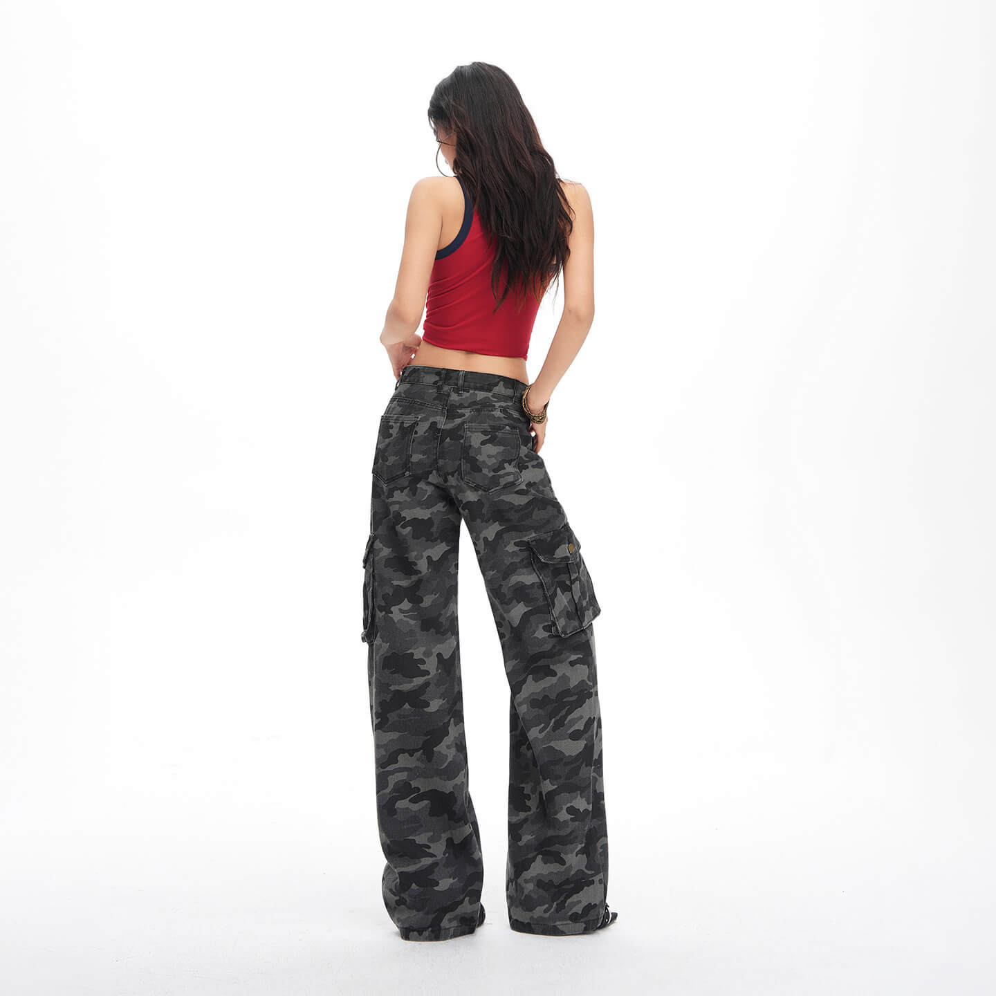 NURO Vintage Camo Multi-Pocket Cargo Jeans