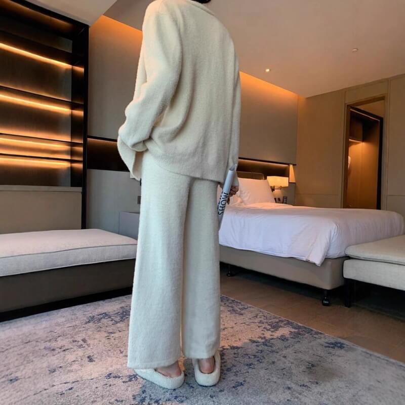 NURO Women's 3-Piece Knit Lounge Set, Long Sleeve Ribbed Outfit with Mock Neck Top, Faux Fur Soft Tracksuit