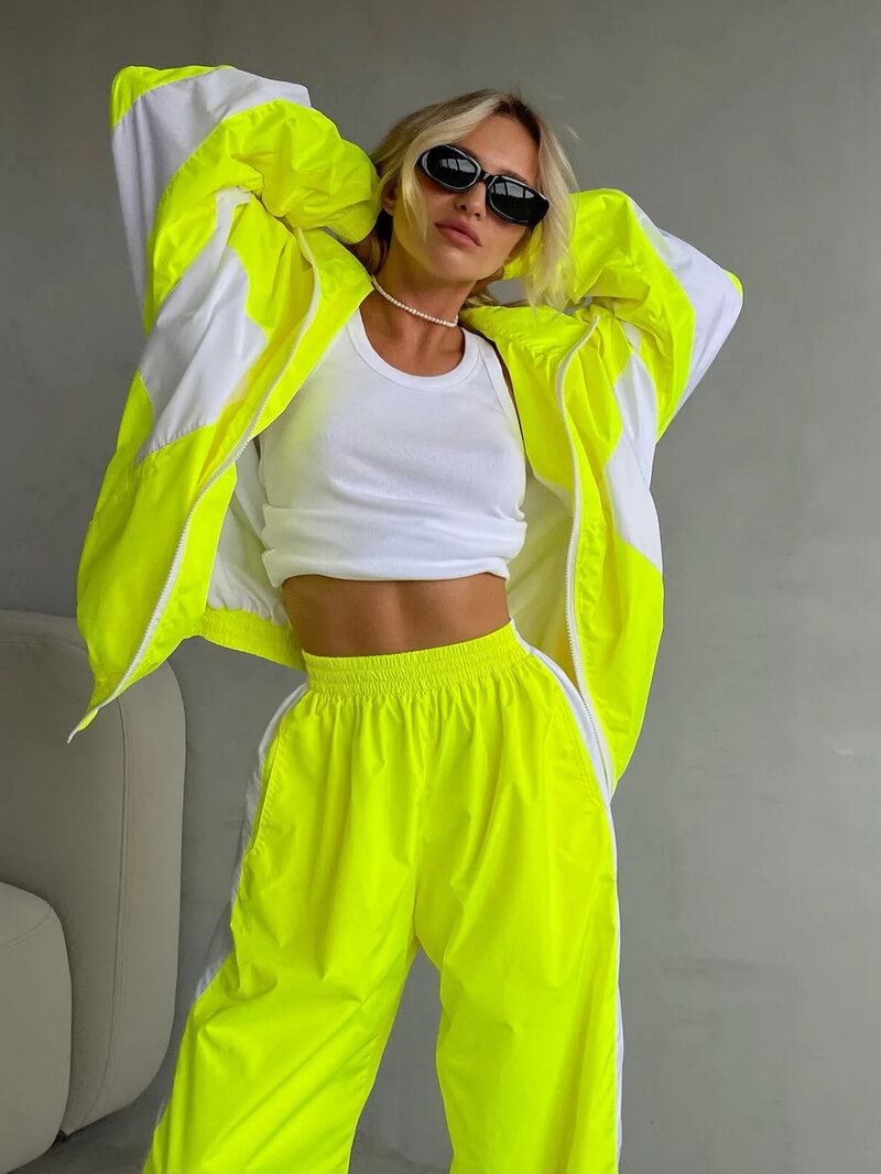 NURO Women's Color Block Tracksuit Set - Zip Up Hoodie and Jogger Pants