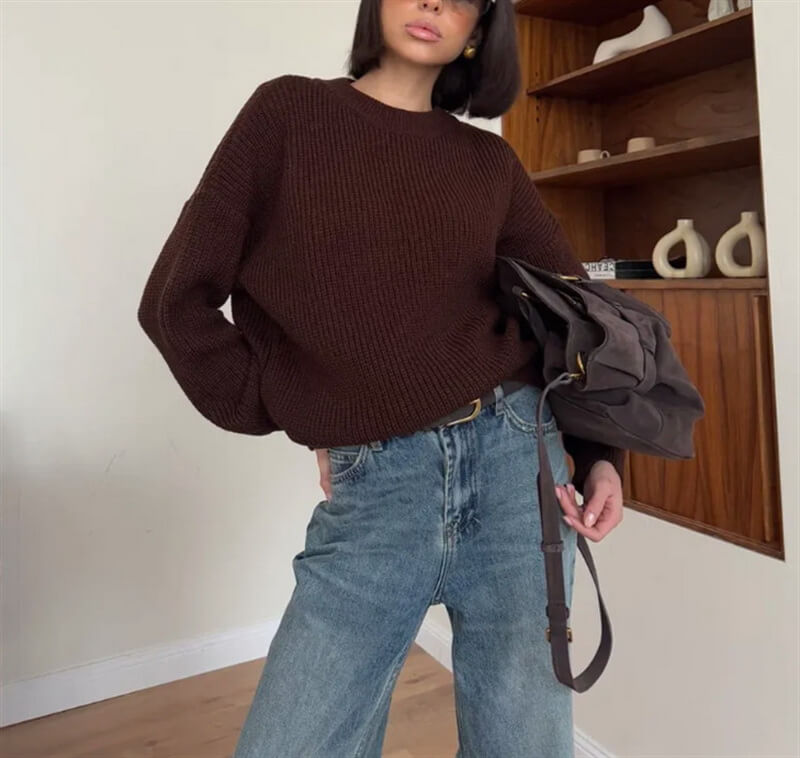 NURO Women's Distressed Pullover Sweater, Long Sleeve Oversized Knit Sweater with Ripped Details, Chunky Acrylic Crewneck Sweater