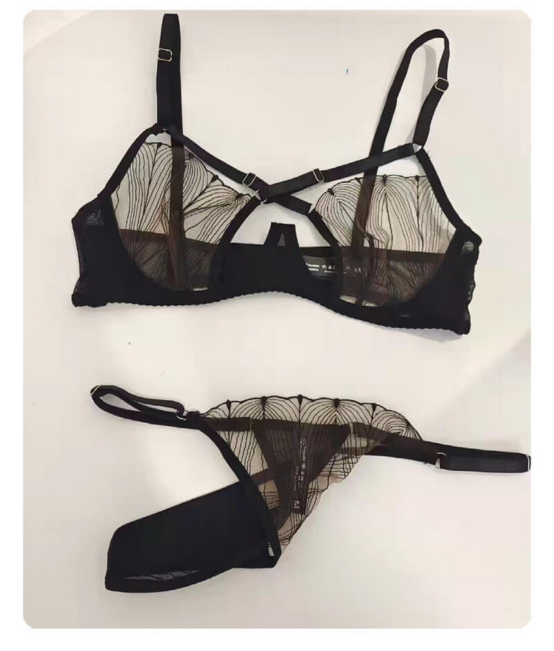 NURO Women's French Lace Crisscross Front Underwire Bra Set