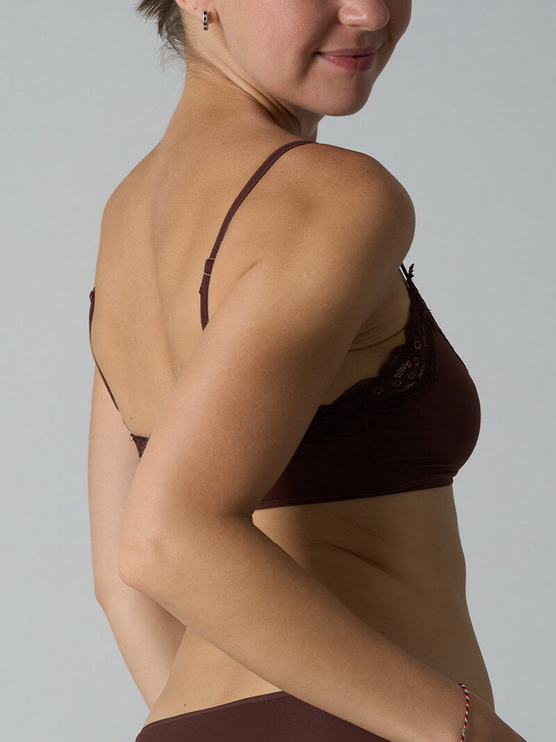 NURO Women's French Style Lace Bralette, Wire-Free Scoop Neck Comfort Bra