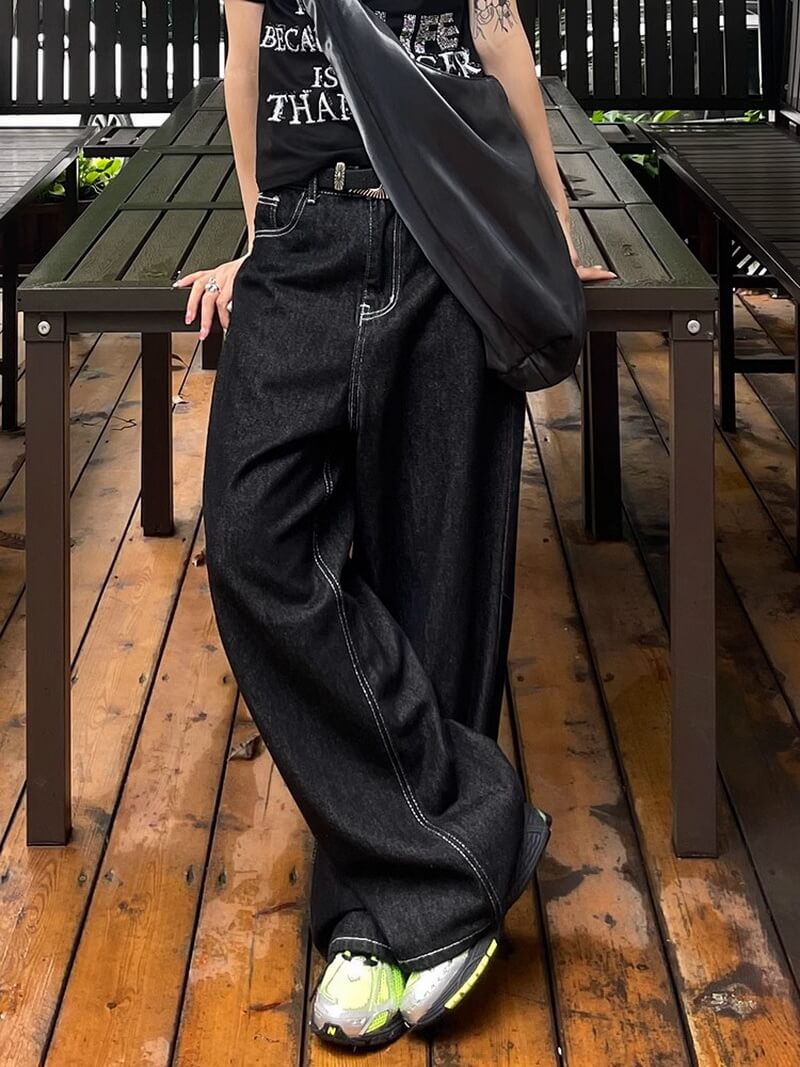 NURO Women's High-Waisted Straight Leg Jeans - Wide Fit, Relaxed, Black Denim Pants