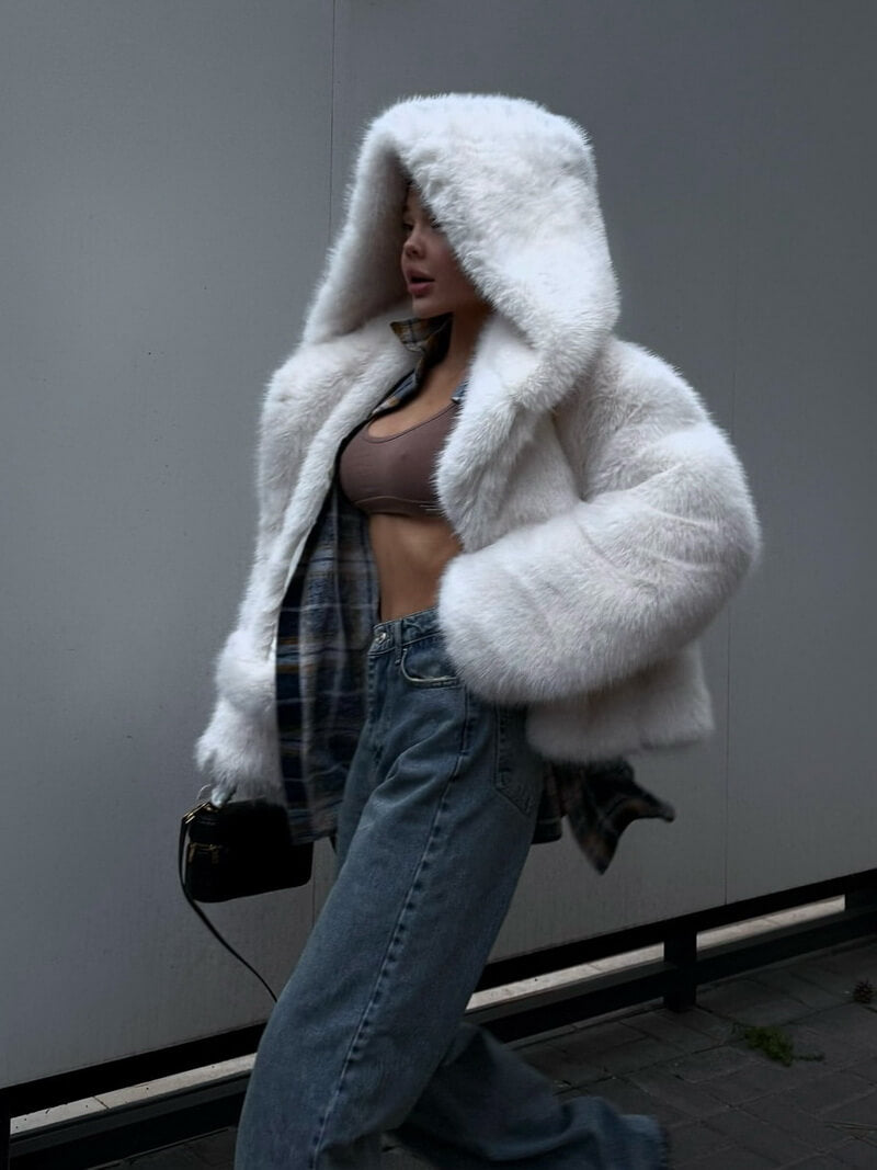 NURO Women's Hooded Faux Fur Jacket, Short Plush Coat, Urban Elegant Outerwear for Fall and Winter