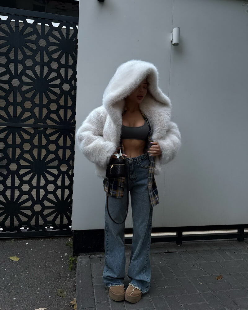 NURO Women's Hooded Faux Fur Jacket, Short Plush Coat, Urban Elegant Outerwear for Fall and Winter