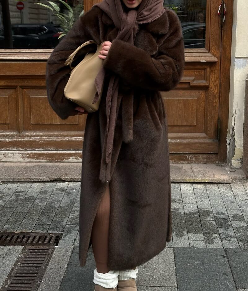 NURO Women's Long Faux Fur Coat - Belted Trench Coat with Faux Fur Collar, Elegant Overcoat for Commute and Evening Wear