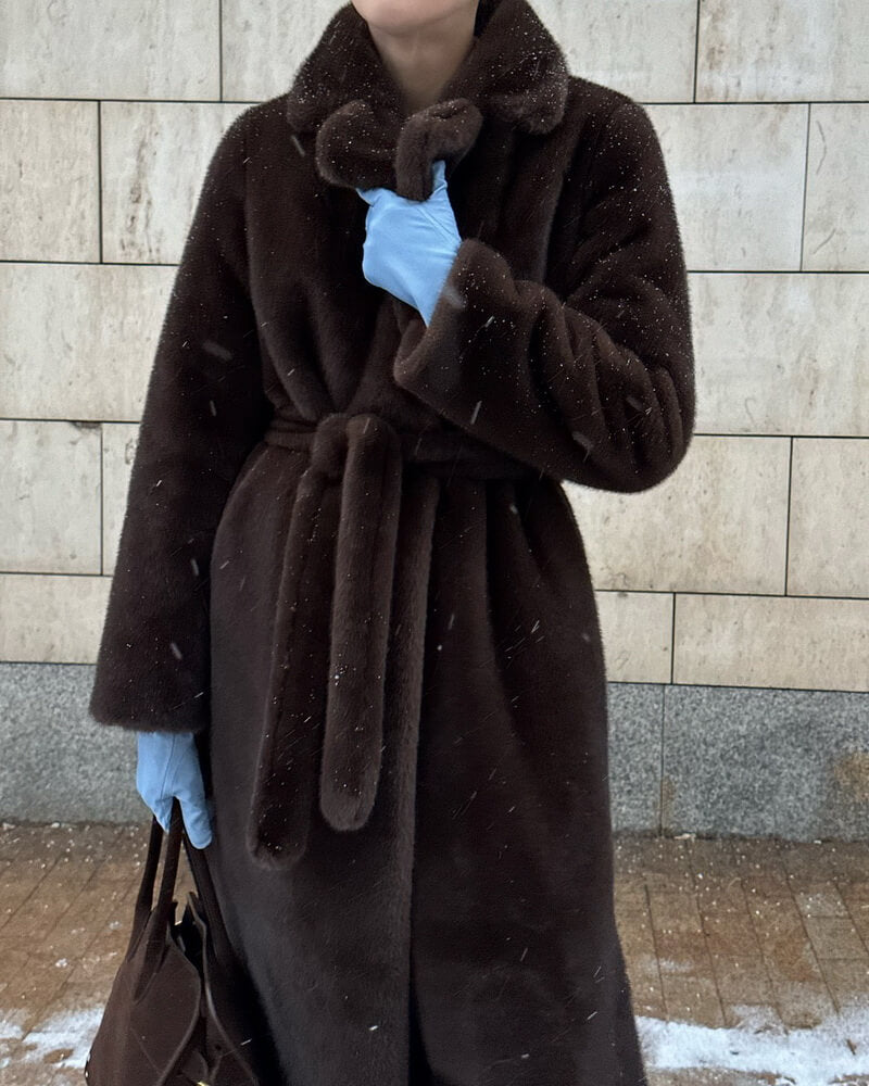 NURO Women's Long Faux Fur Coat - Belted Trench Coat with Faux Fur Collar, Elegant Overcoat for Commute and Evening Wear