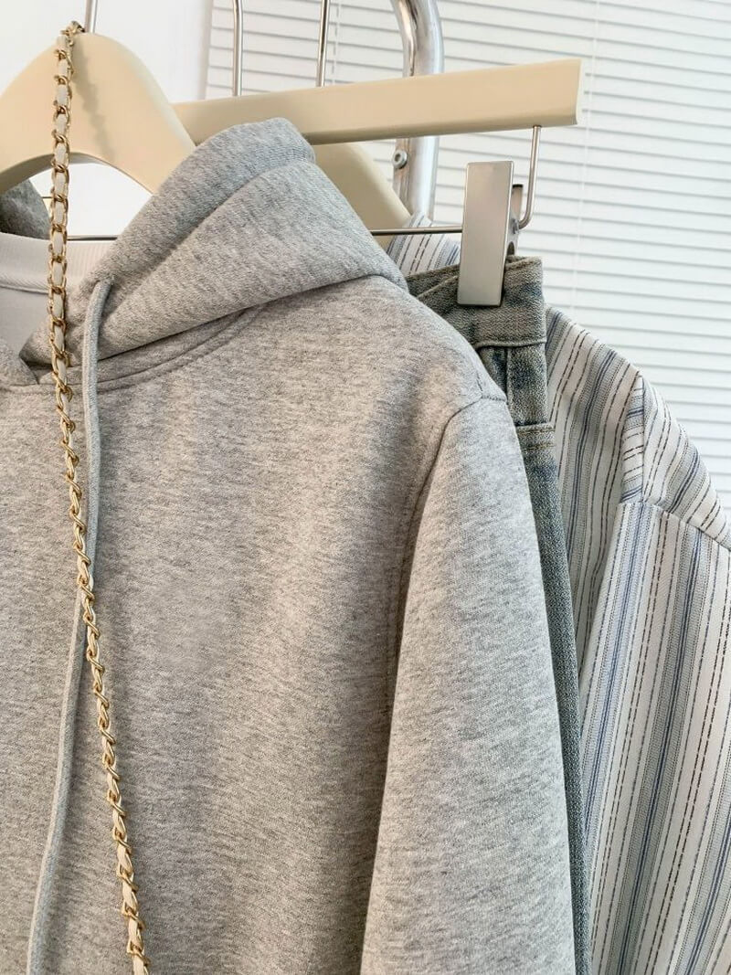 NURO Women's Oversized Hooded Pullover, Fleece Lined Long Sleeve Letter Graphic Sweatshirt