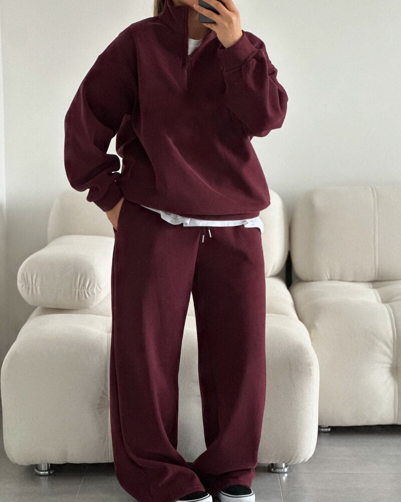 NURO Women's Oversized Hoodie and Drawstring Jogger Pants Set