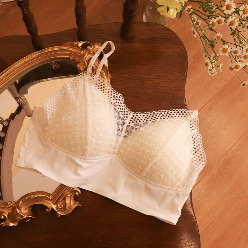 NURO Women's Silky Seamless Bandeau, Thin Cup Strapless Bra with Lace Back