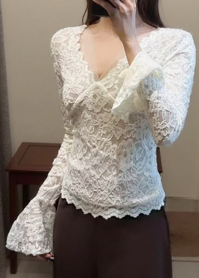 NURO Women's V-Neck Flared Sleeve Top, Fleece-Lined Polyester Blouse, Casual Long Sleeve Shirt for Layering