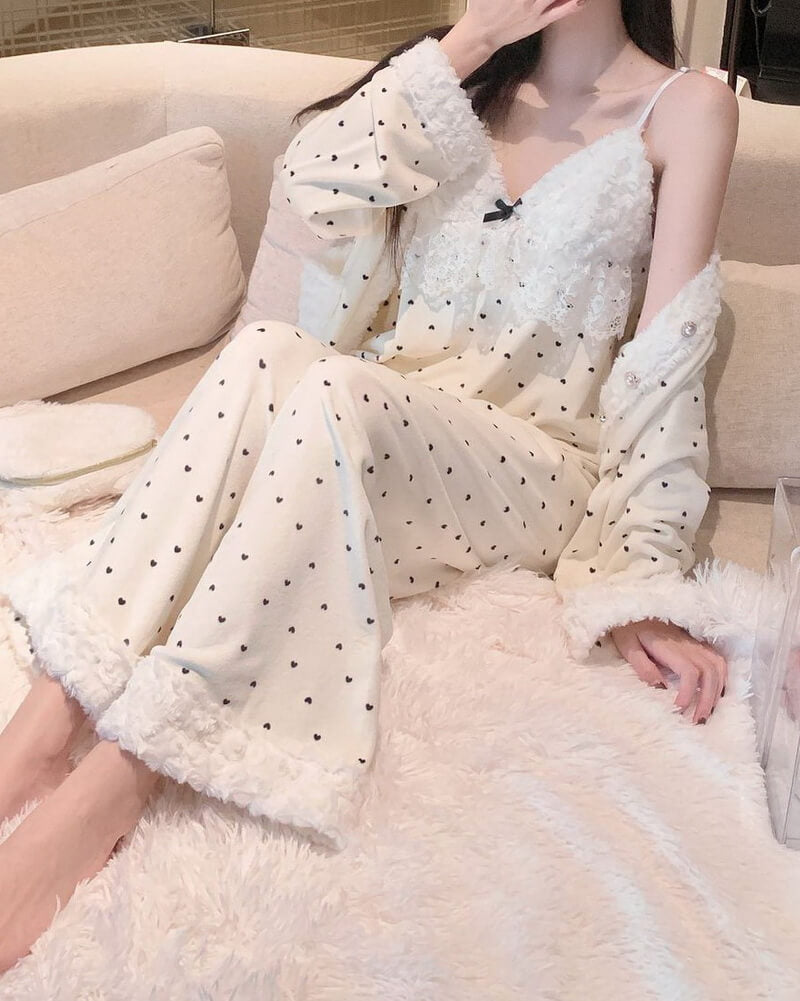 Women's Black Small Heart Print Plush Pajama Set 3-Piece, Soft Fleece Loungewear with Camisole, Cozy Sleepwear for Winter and Fall