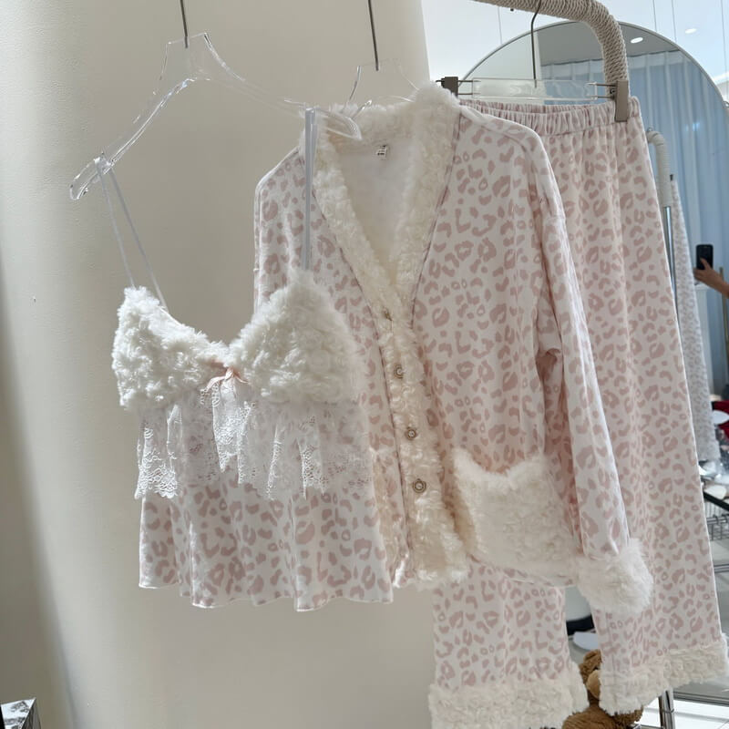 Women's Pink Leopard Print Plush Pajama Set 3-Piece, Soft Fleece Loungewear, Cozy Sleepwear Homewear for Winter and Fall