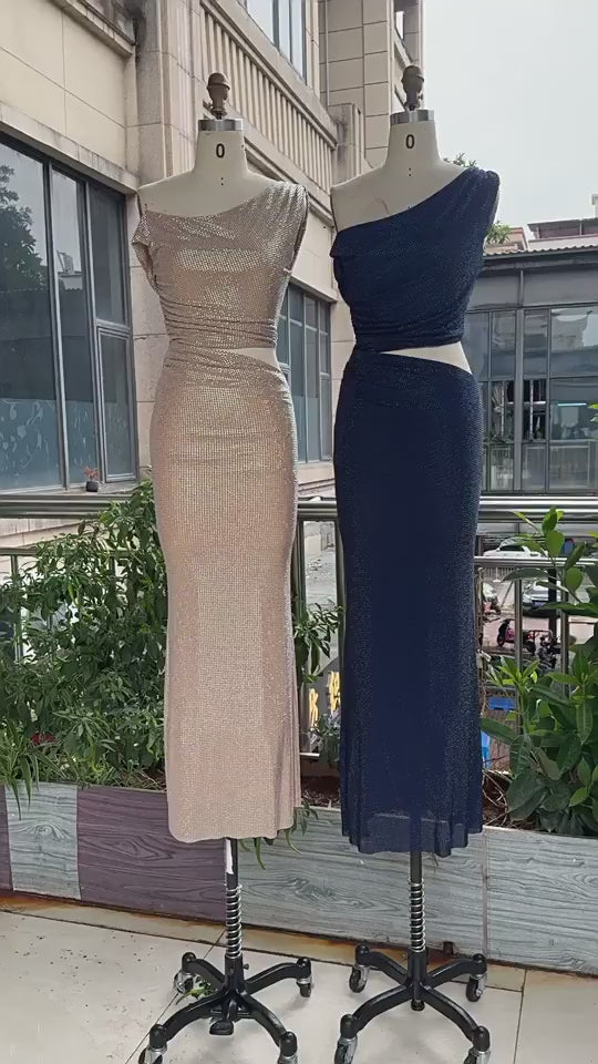 Load video: NURO Off Shoulder Rhinestone Mermaid Evening Gown Women's Glamorous Sequin Party Dress