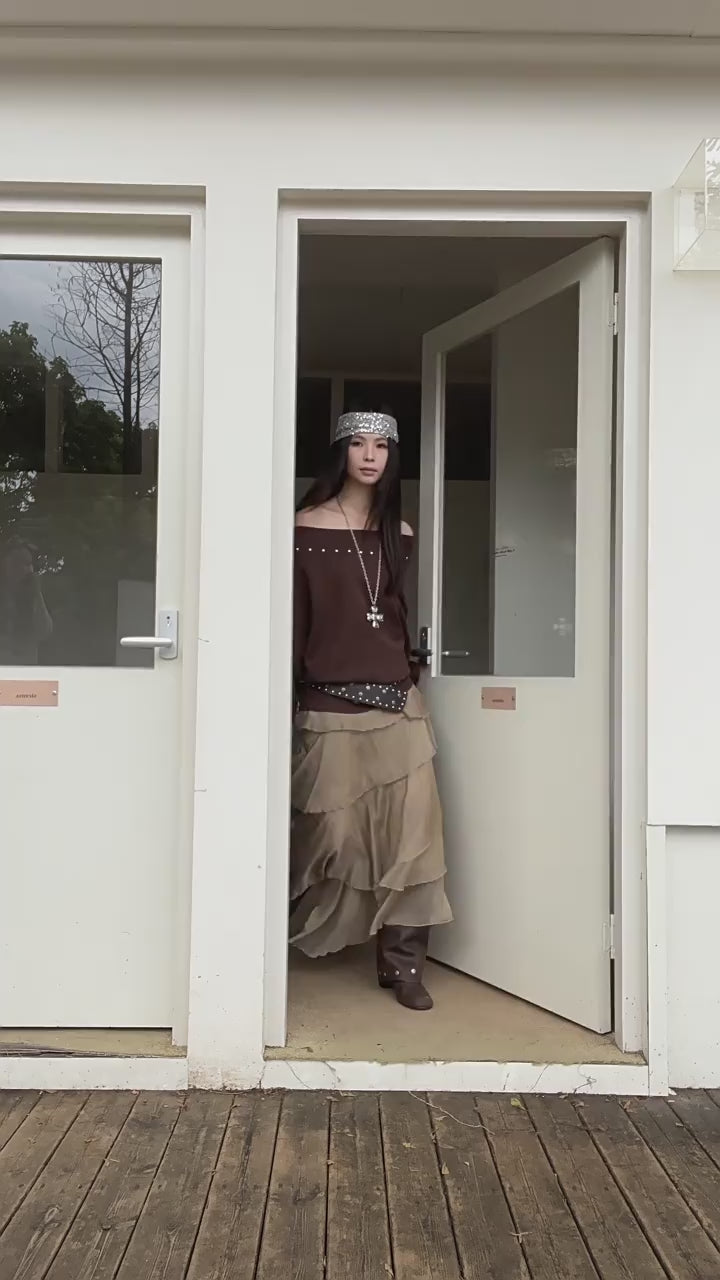 Load video: NURO Drop Shoulder Boat Neck Sweatshirt, Oversized Pullover Top with 3D Details, Relaxed Streetwear Long Sleeve Shirt