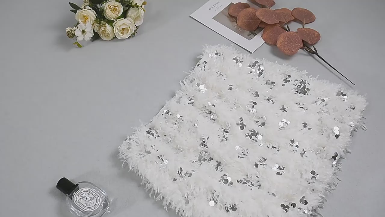 Load video: NURO Women's Sequin Leopard Print High-Slit Bodycon Skirt - Stretchy Mini, Elastic Waist, Streetwear, Party, Outdoor