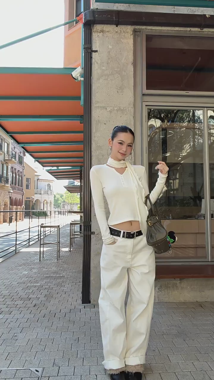 Load video: NURO Women's Straight Leg Denim Jeans with High-Temp Shaping - Low Rise Slim Fit Vintage Washed Streetwear Pants